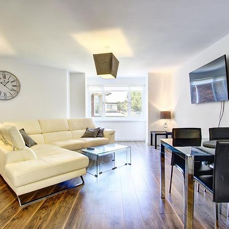 Sunderland Short Stays 2 Bedroom Apartment Free Parking Fulwell Sr6 Esterno foto