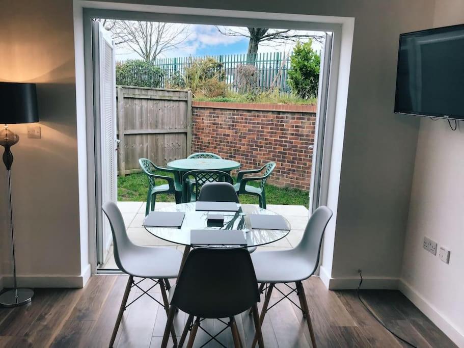 Sunderland Short Stays 2 Bedroom Apartment Free Parking Fulwell Sr6 Esterno foto